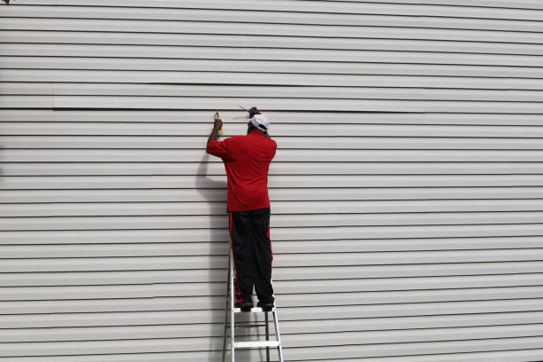 Storm Damage Siding Repair in Forest Park, IL